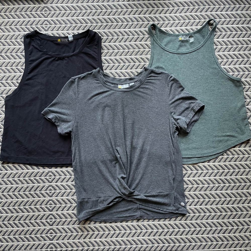 LAST CHANCE! Zella 3pc BundleCrop Tops/Tanks XS